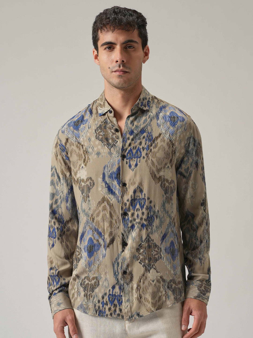 Banana Club Men Tan Ikat Motif Print Feather Shirt