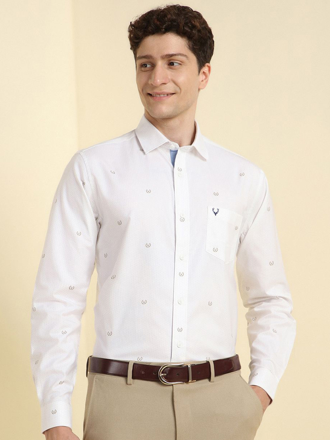 Allen Solly Men Spread Collar Brand Logo Printed Cotton Slim Fit Formal Shirts