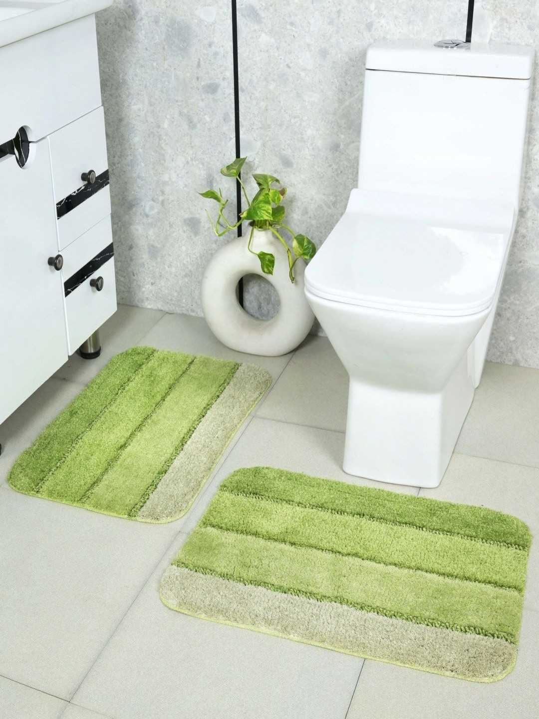 Saral Home Green 2 Pieces Microfiber Anti Slip Bath Rug