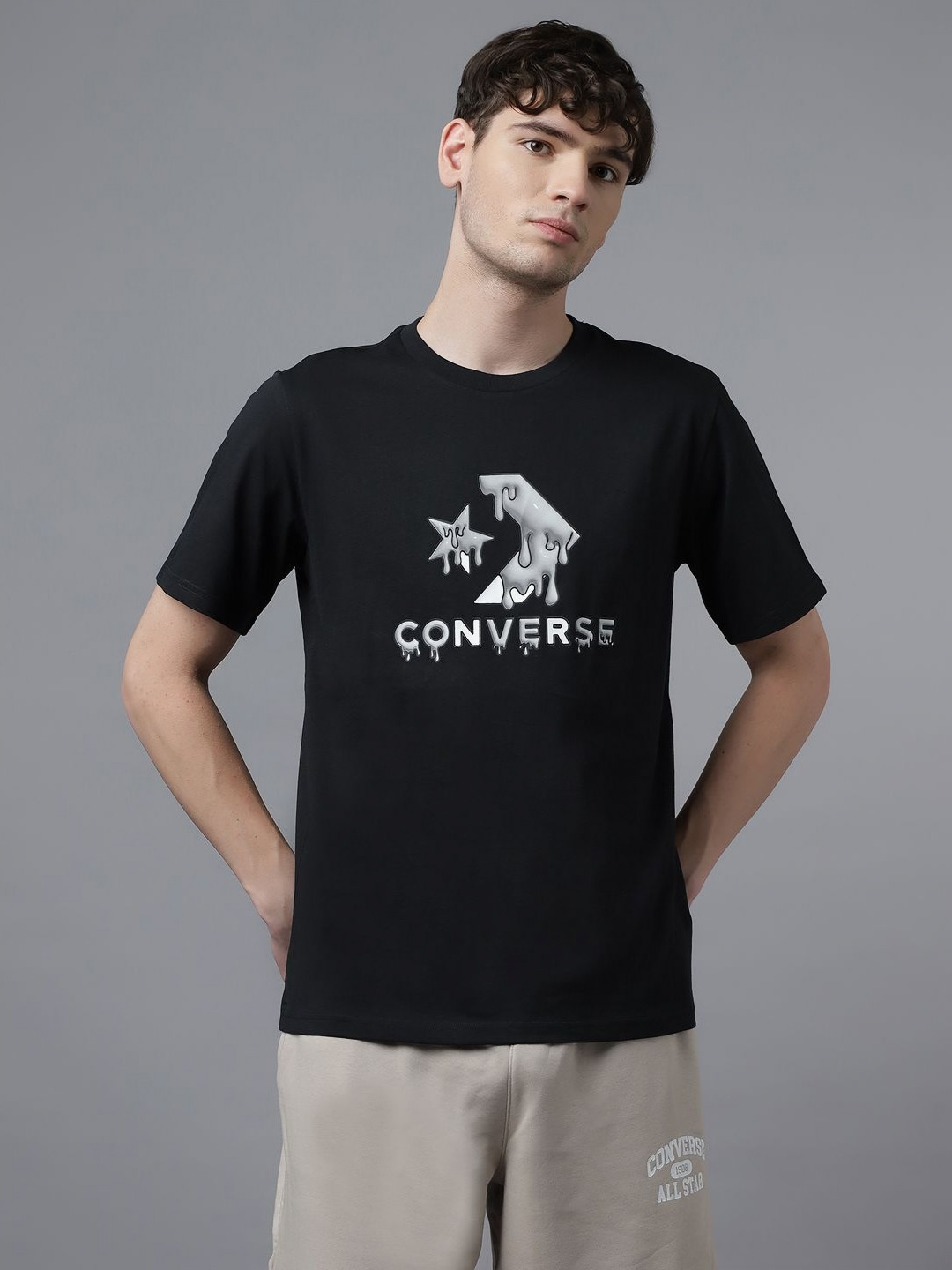 Converse Men Star Chevron Drip Graphic T-Shirt