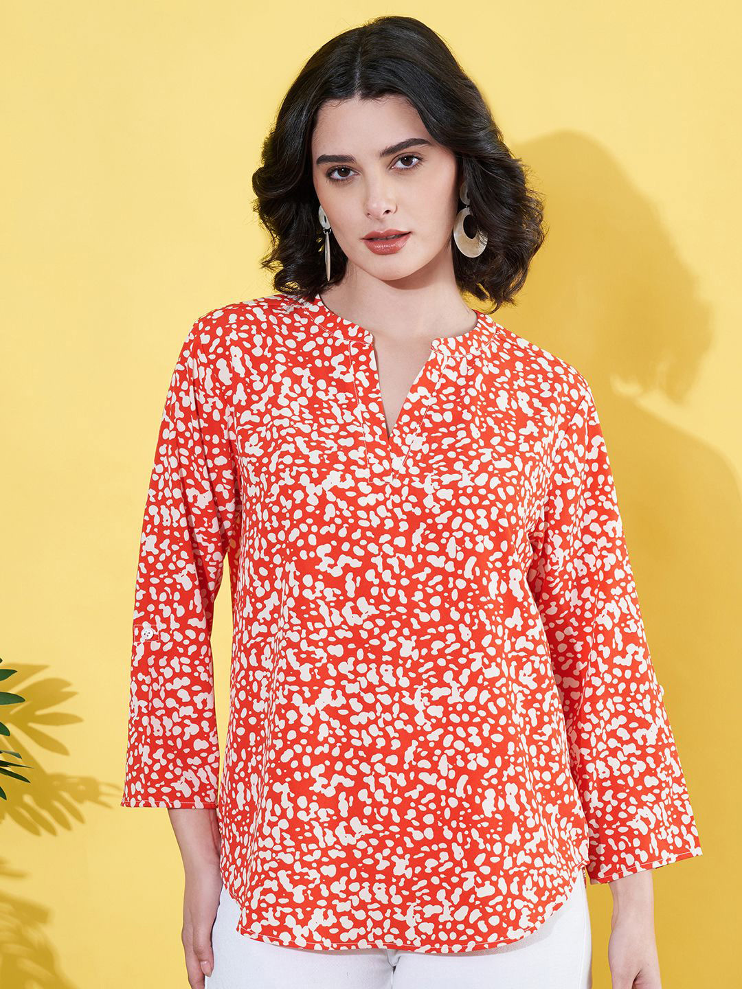 ANVI Be Yourself Abstract Printed Mandarin Neck Roll Up Sleeve Crepe Regular Top