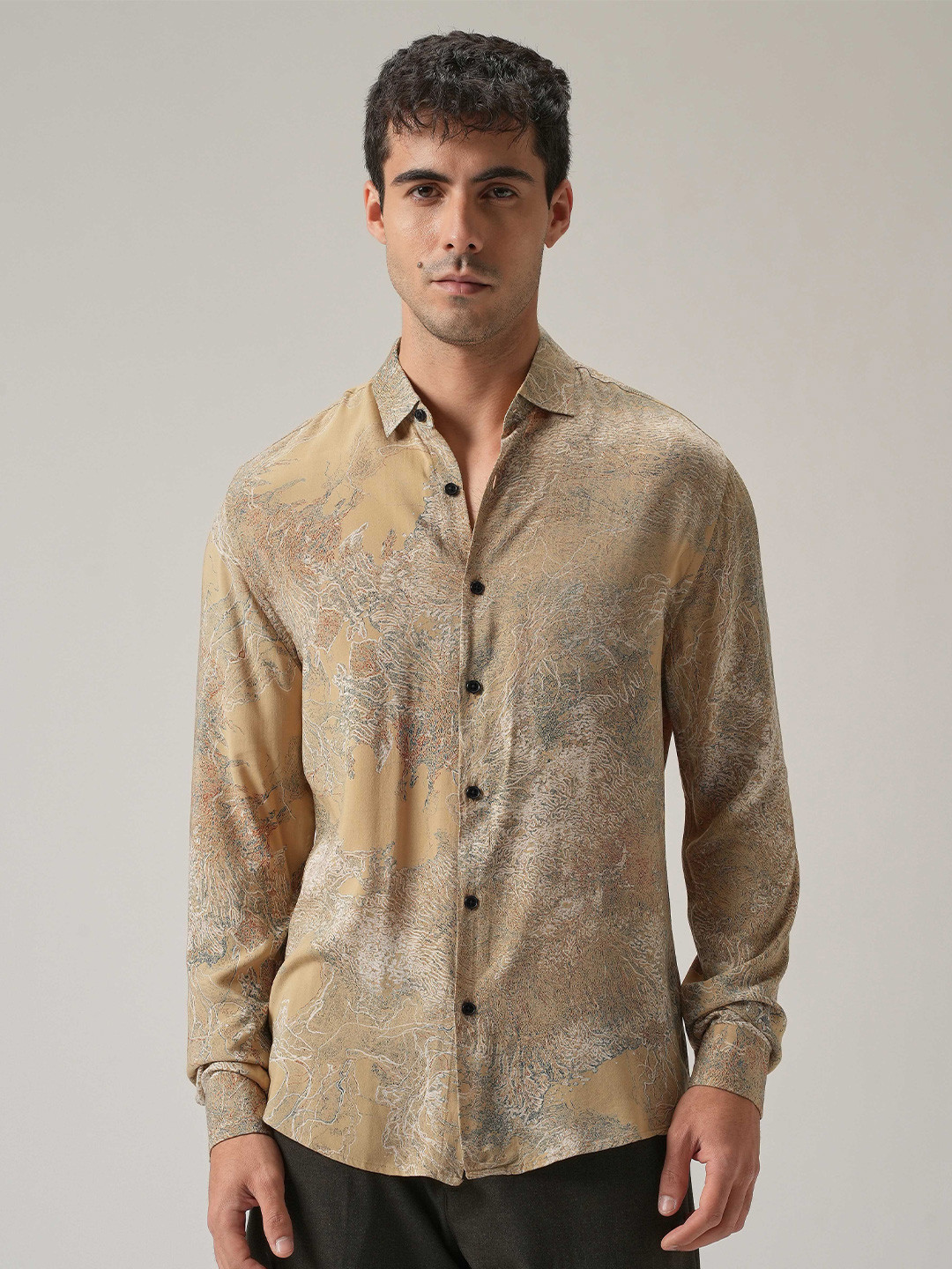 Banana Club Men Classic Slim Fit Abstract Printed Casual Shirt
