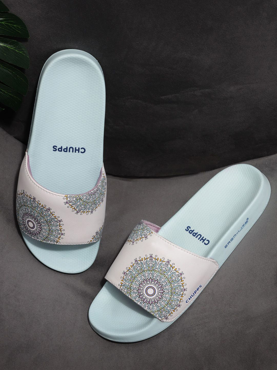 CHUPPS Women Gujrat Titans ARKA Printed Sliders