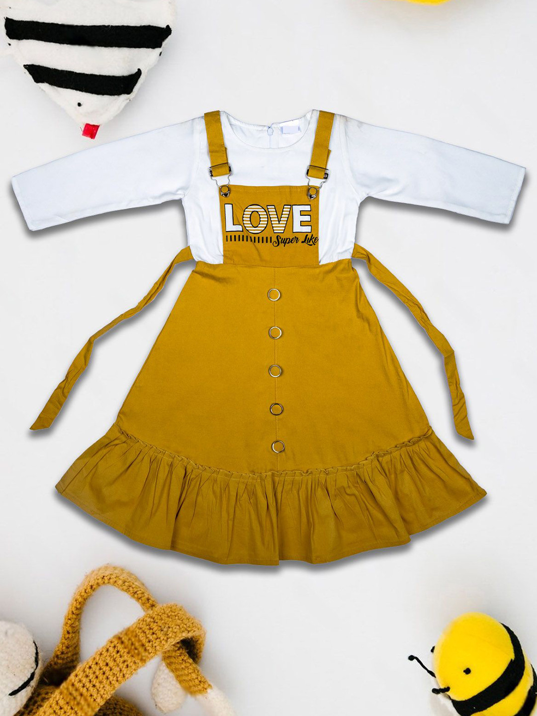 we11 Girls Round Neck Regular Sleeves Pinafore Dress