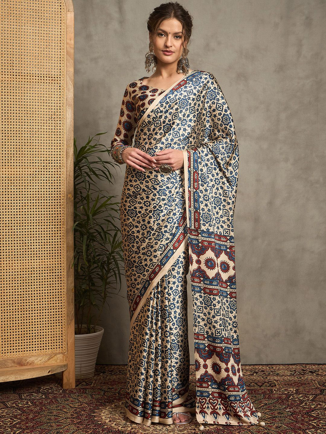 Anouk modal Ajrak Block Printed Pure Crepe Saree with Blouse Piece
