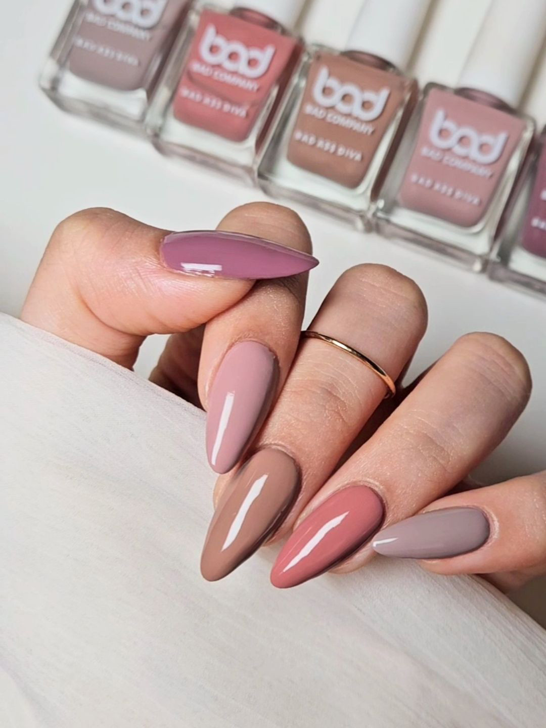 BAD COMPANY Set Of 5 No Toxin Nail Polishes (10 ml each) - Shades 56-57-61-78-96