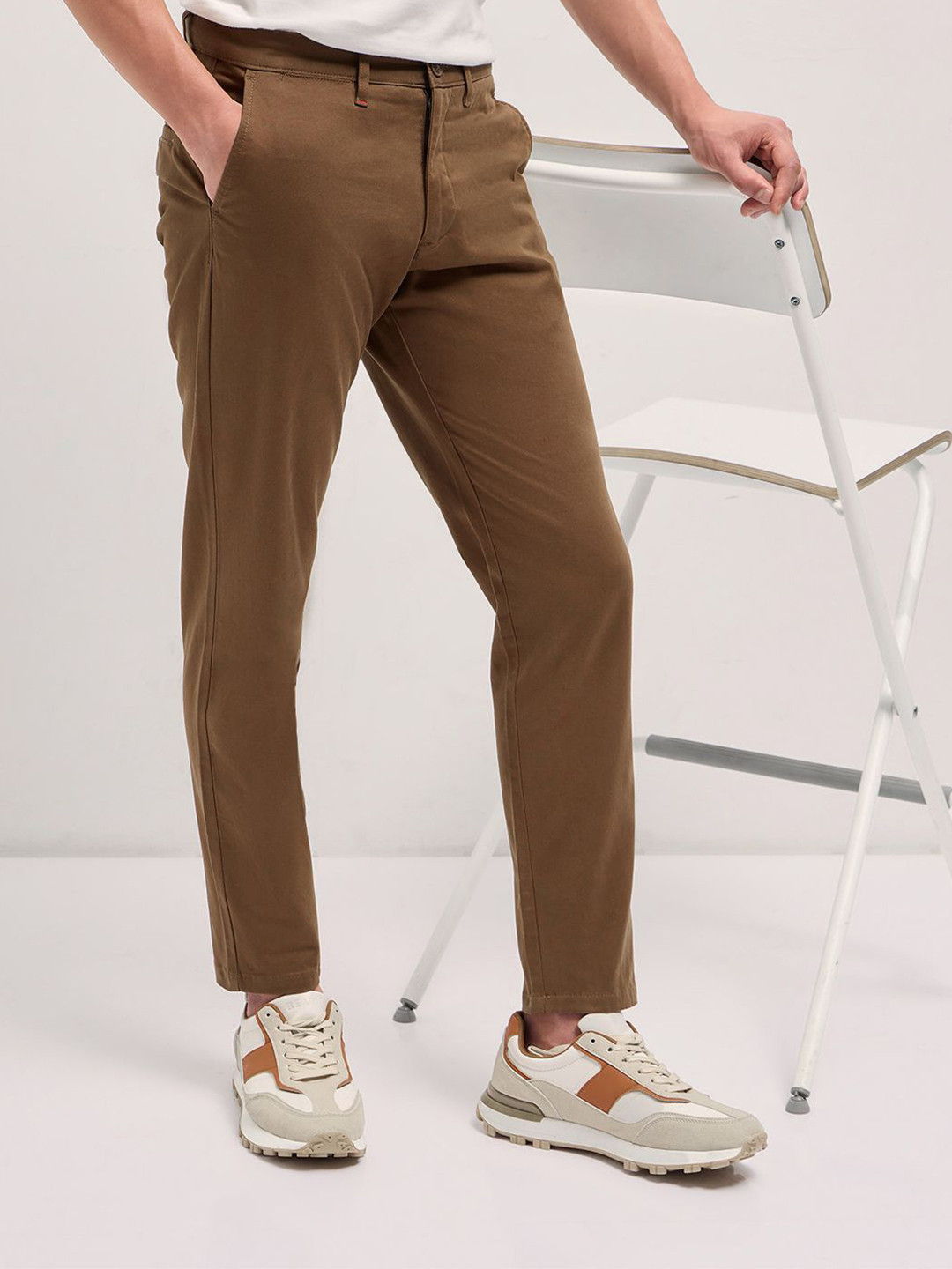 THE BEAR HOUSE Men's Cotton Solid Slim Fit Trouser