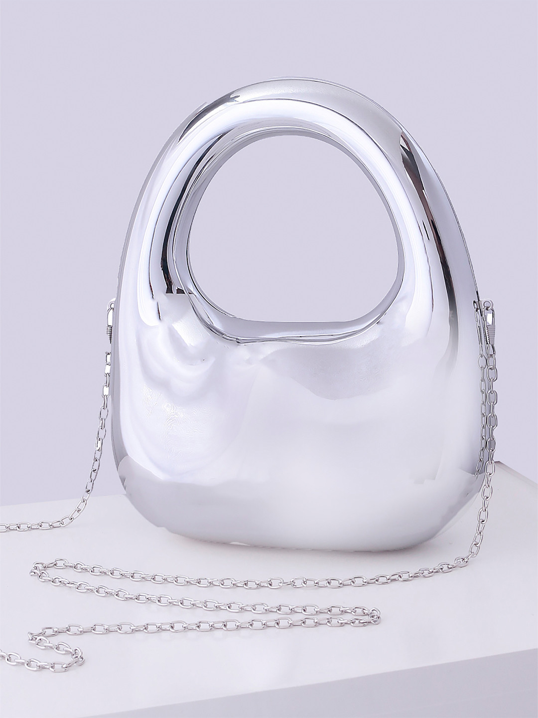 TREASO CLOSET Women Solid Handheld Bag