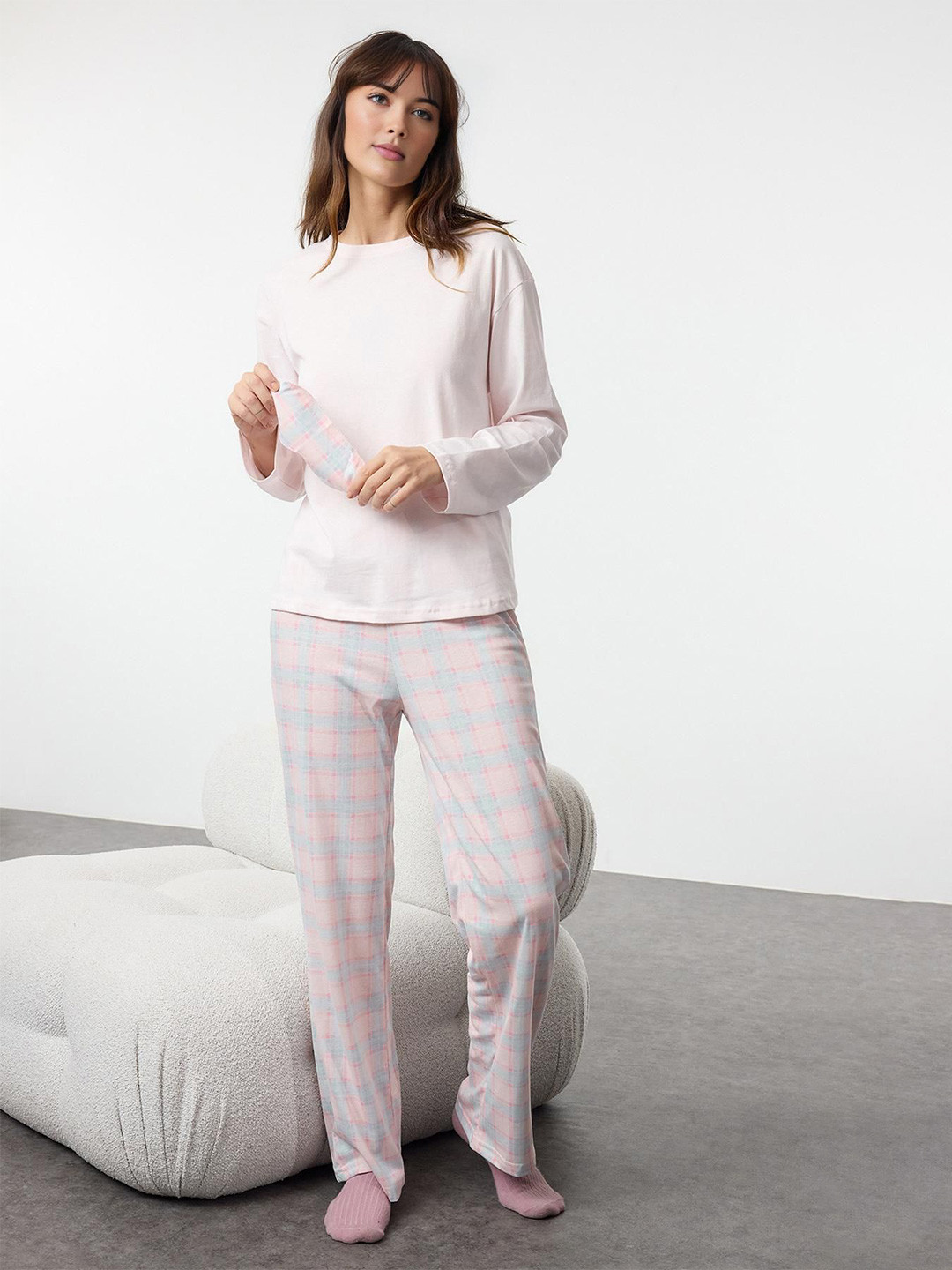 Trendyol Women Round Neck Top & Pyjamas Night suit