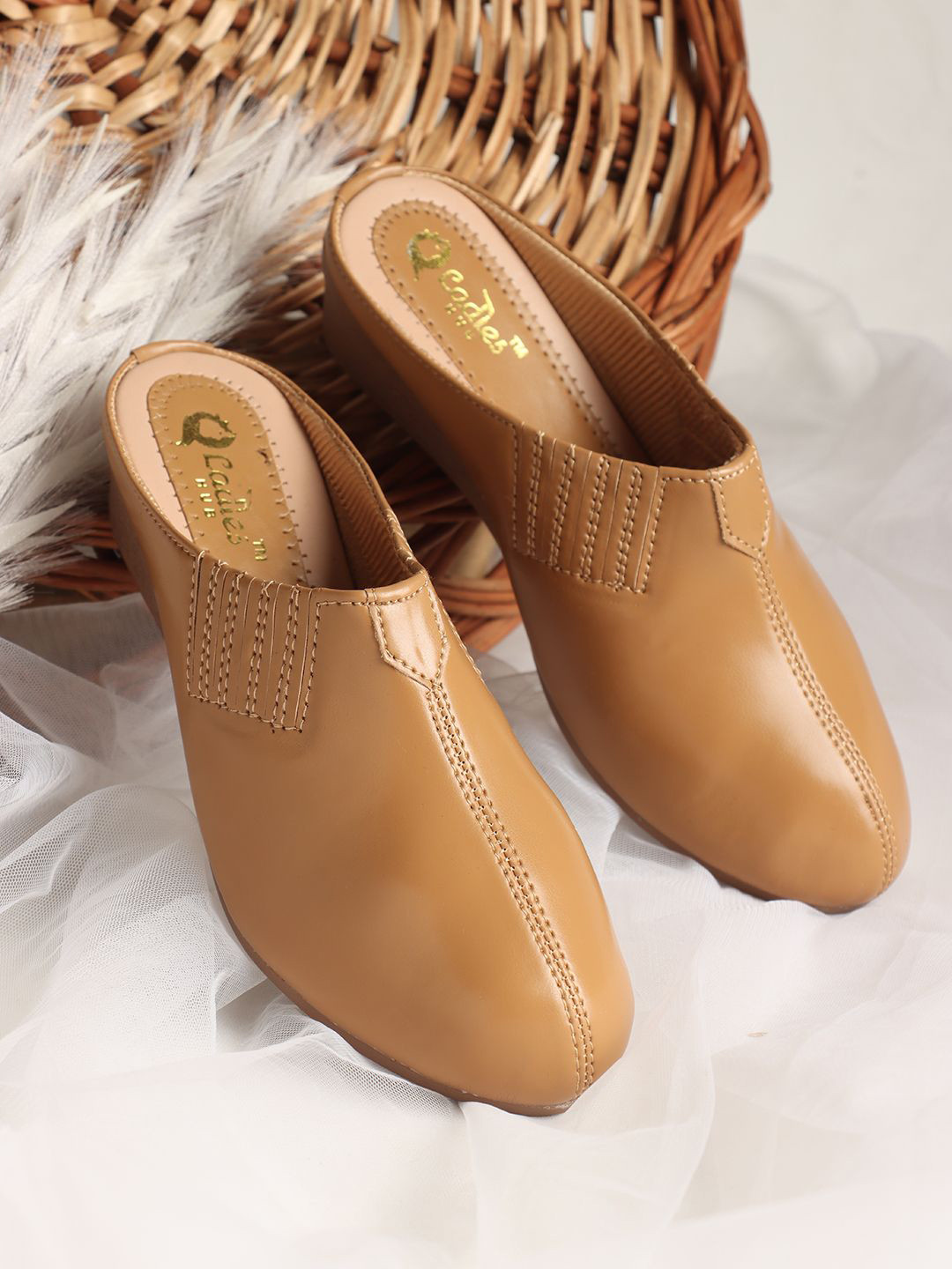 Ladies Hub Women Round Toe Mules