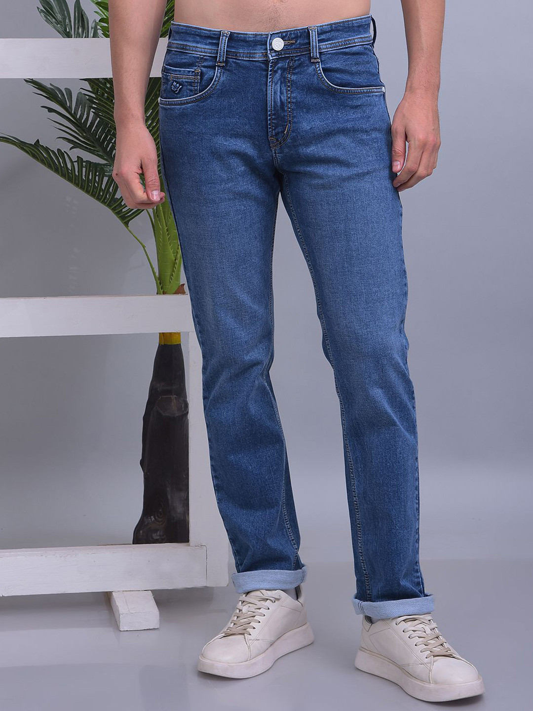 COBB Men Mid-Rise Light Fade Slim Fit  Jeans