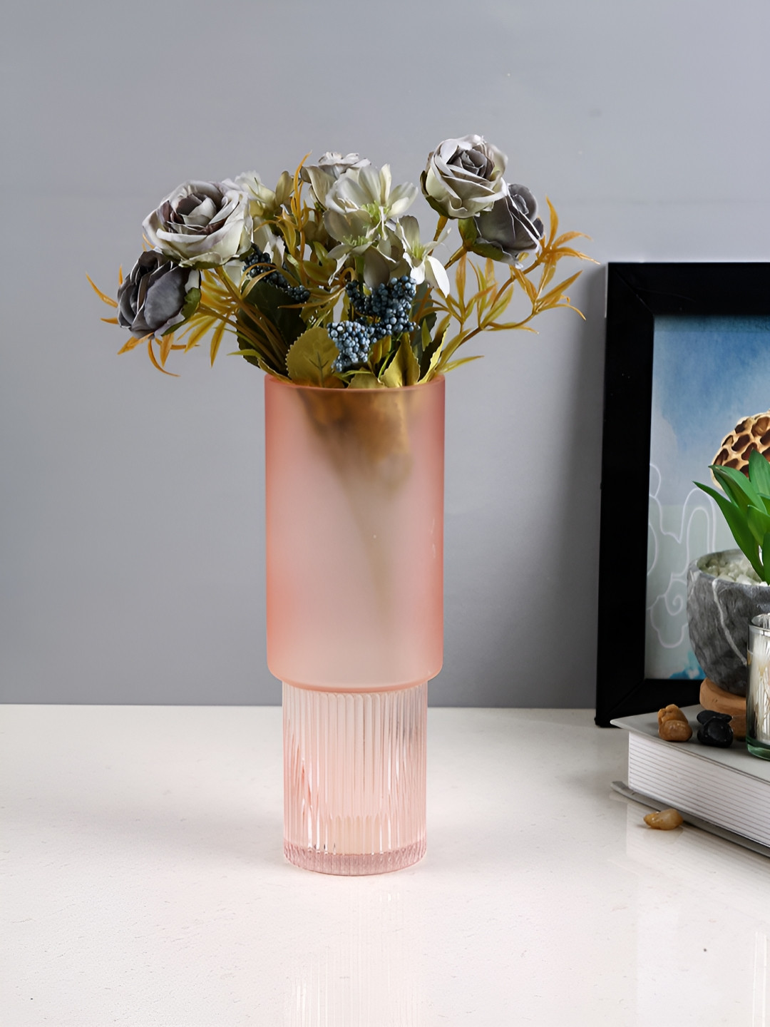 TAYHAA Blush Grace Pink Frosted Glass Flower Vase