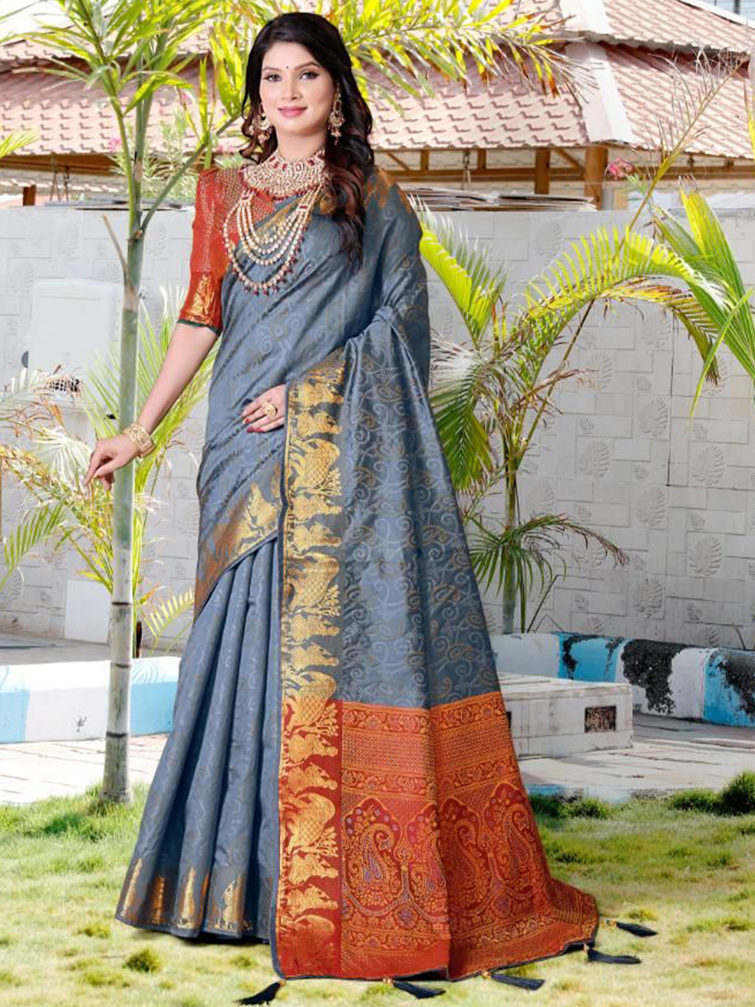 AKSH FASHION Paisley Printed Woven Design Border Tassel Pallu Zari  Patola Saree