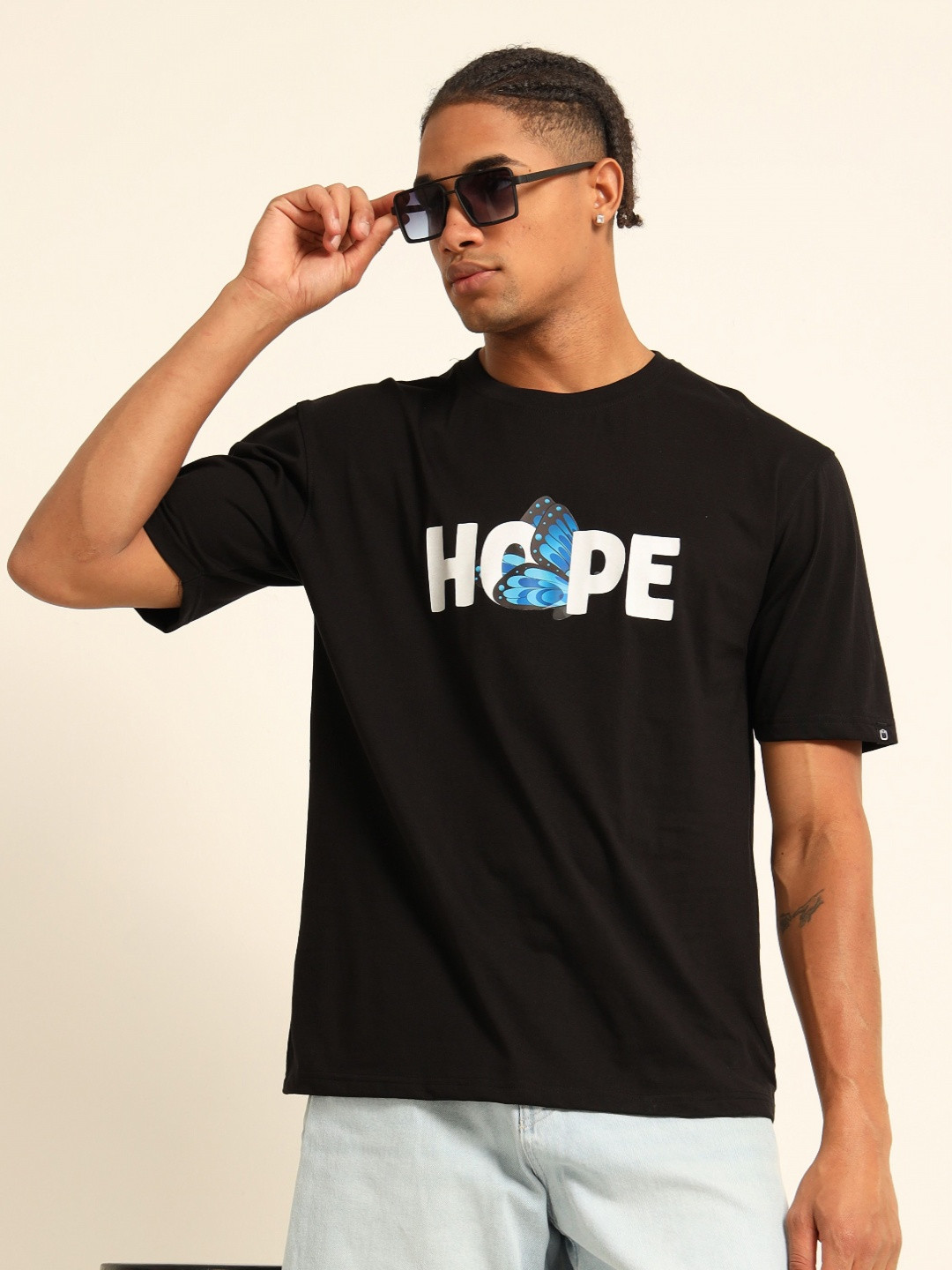 Bushirt Men Black Oversize Typography Printed Regular Fit T-shirt