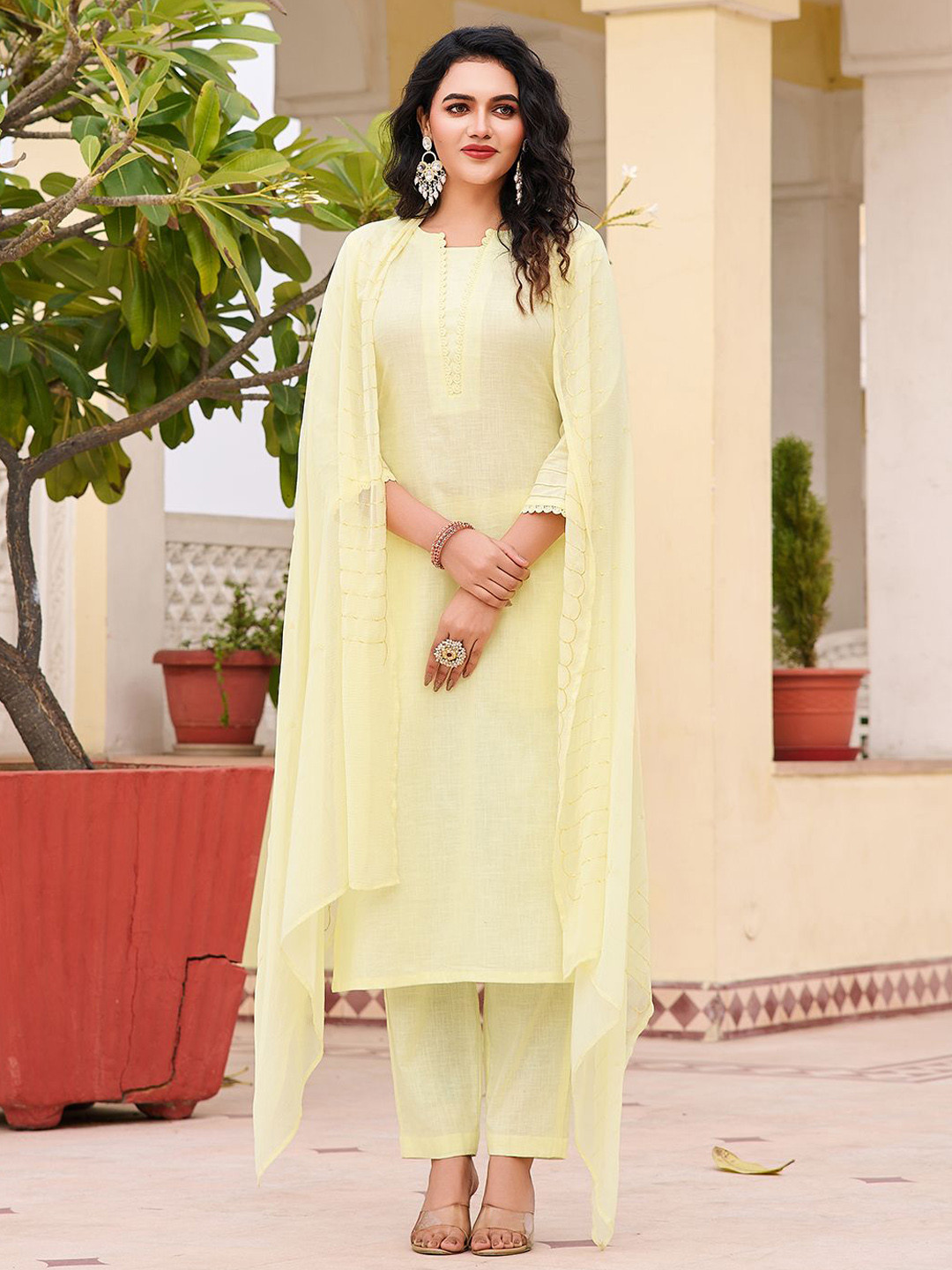 VIBE VISION Notch Neck Linen Straight Kurta With Trousers & Dupatta