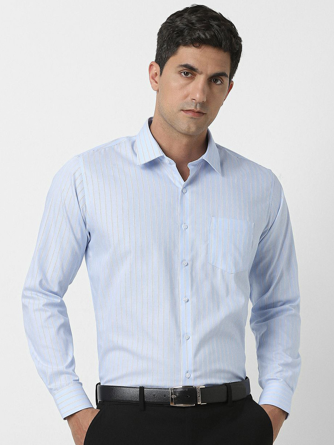 Van Heusen Vertical Striped Spread Collar Pure Cotton Formal Shirt