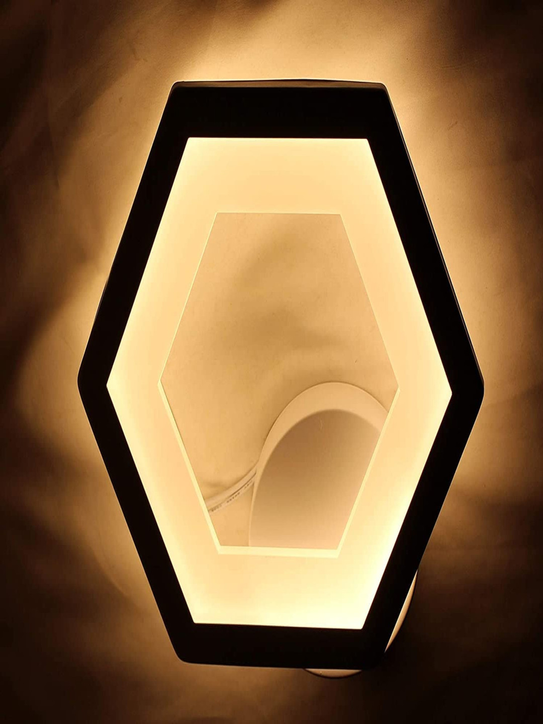 KINIS White Quirky Abstract Shaped Light Wall Lamp