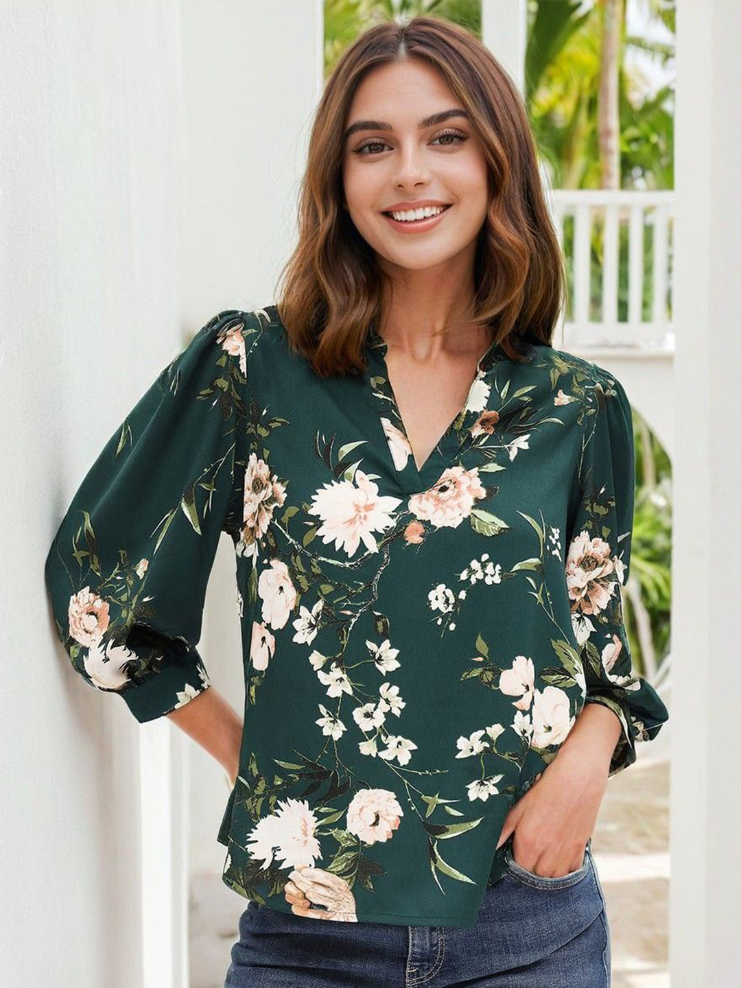Green Floral V-Neck Cuffed Sleeve Regular Top