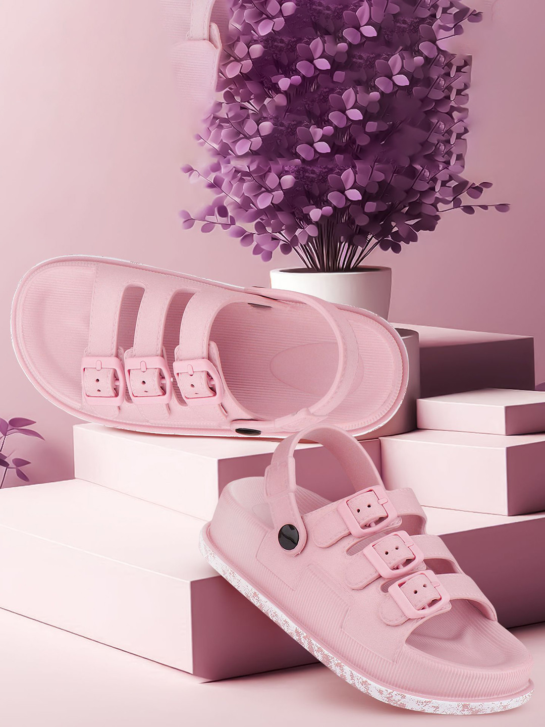 VOKLINE Buckle Detail Sliders