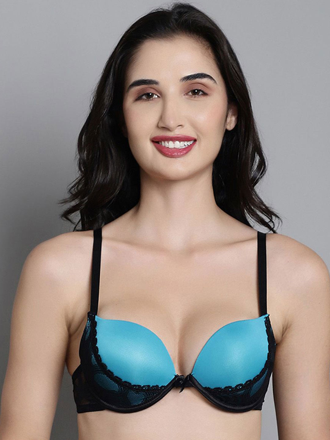 MAKCLAN Romantic Allure Floral Lace Medium Coverage Underwired Lightly Padded Plunge Bra