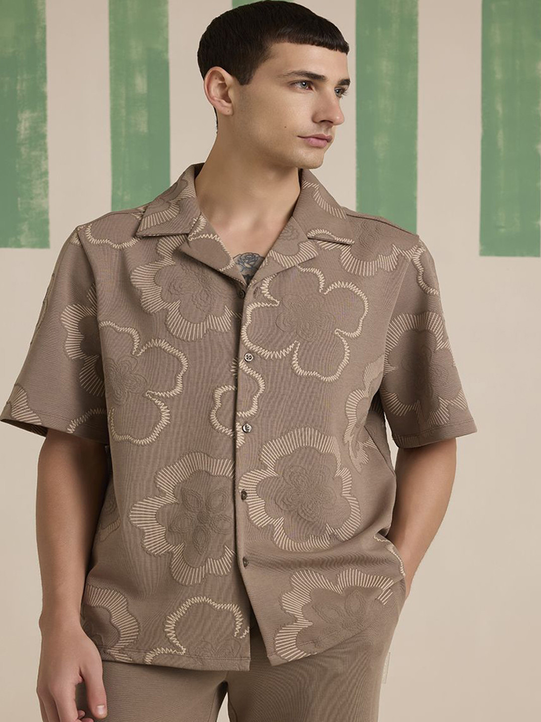 Muvazo Fawn Botanica Floral Printed Lapel Collar Shirt & Trouser
