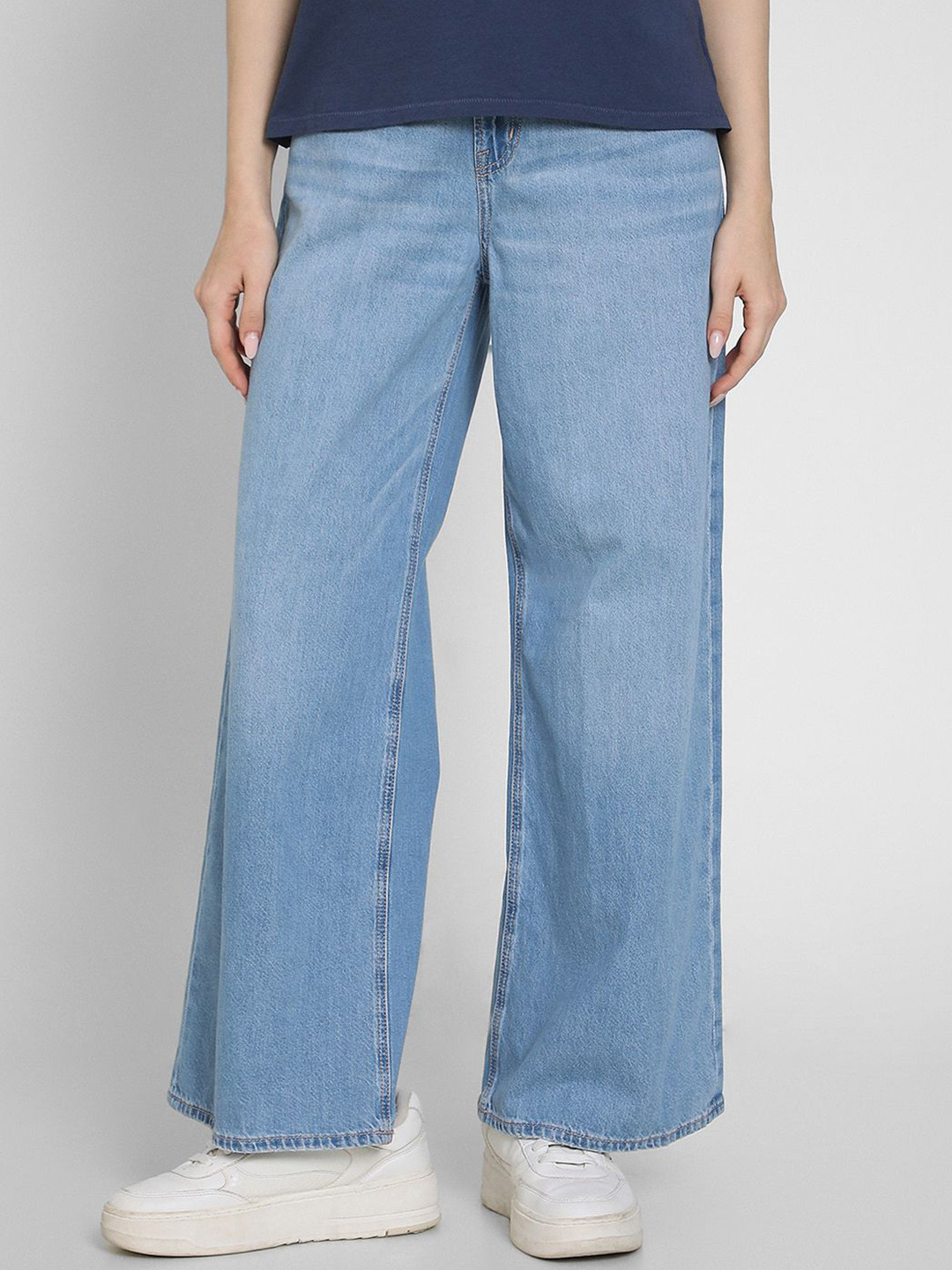 AMERICAN EAGLE OUTFITTERS Women Wide Leg Mid-Rise Cotton Jeans