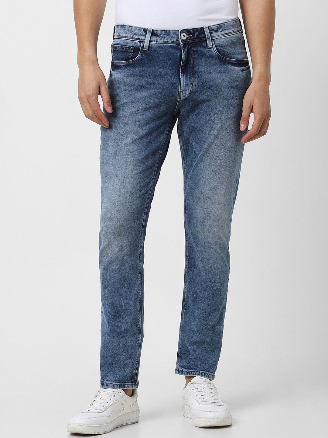 VAN HEUSEN DENIM LABS Men Clean Look Heavy Fade Jeans