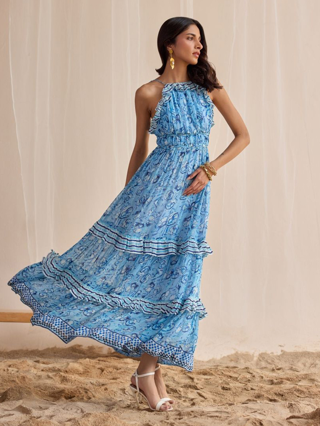 Style Island Bohemian Floral Printed Fit & Flare Halter Neck Gathered Maxi Dress