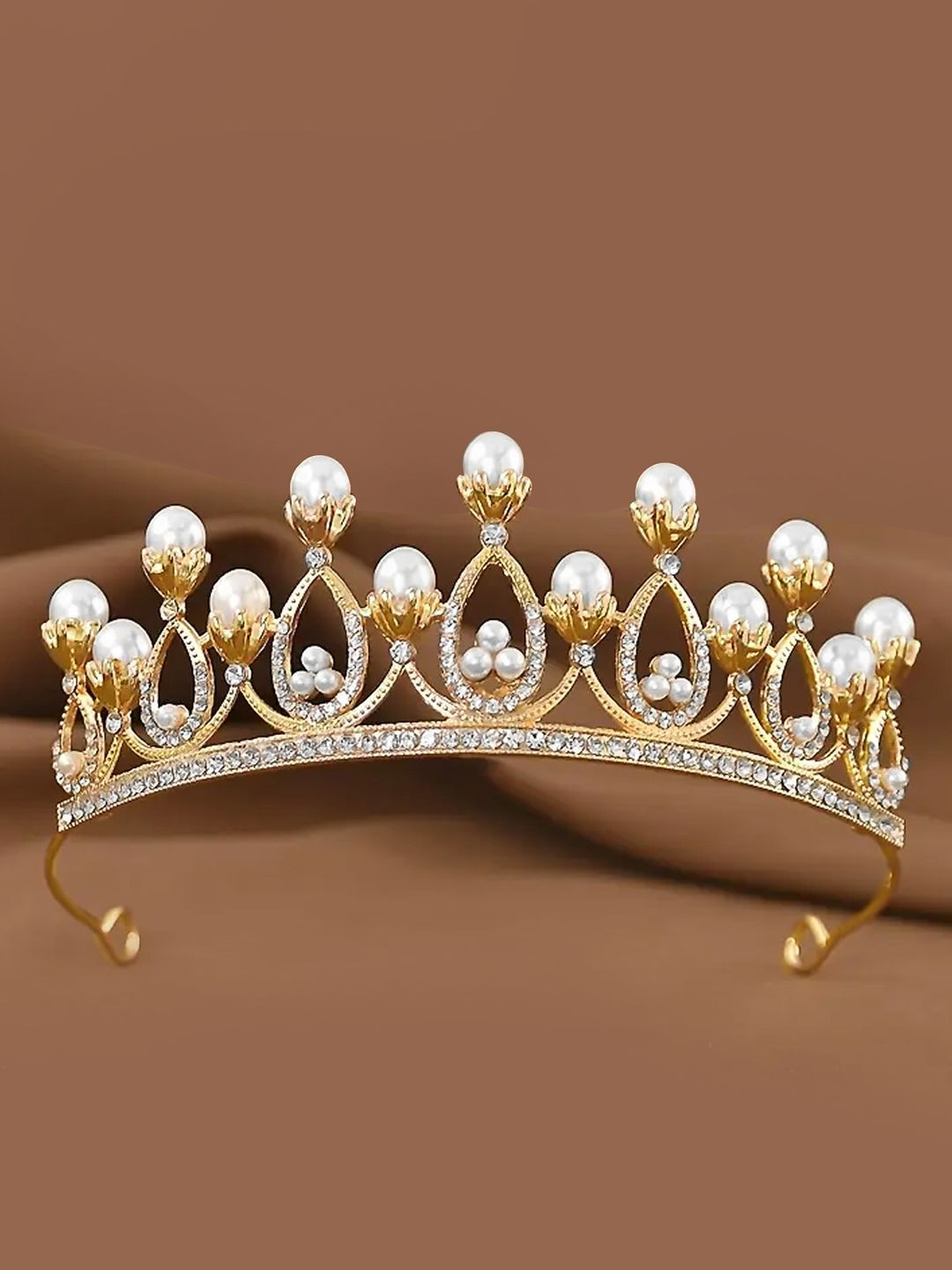 Peora Women Princess Tiara Crown