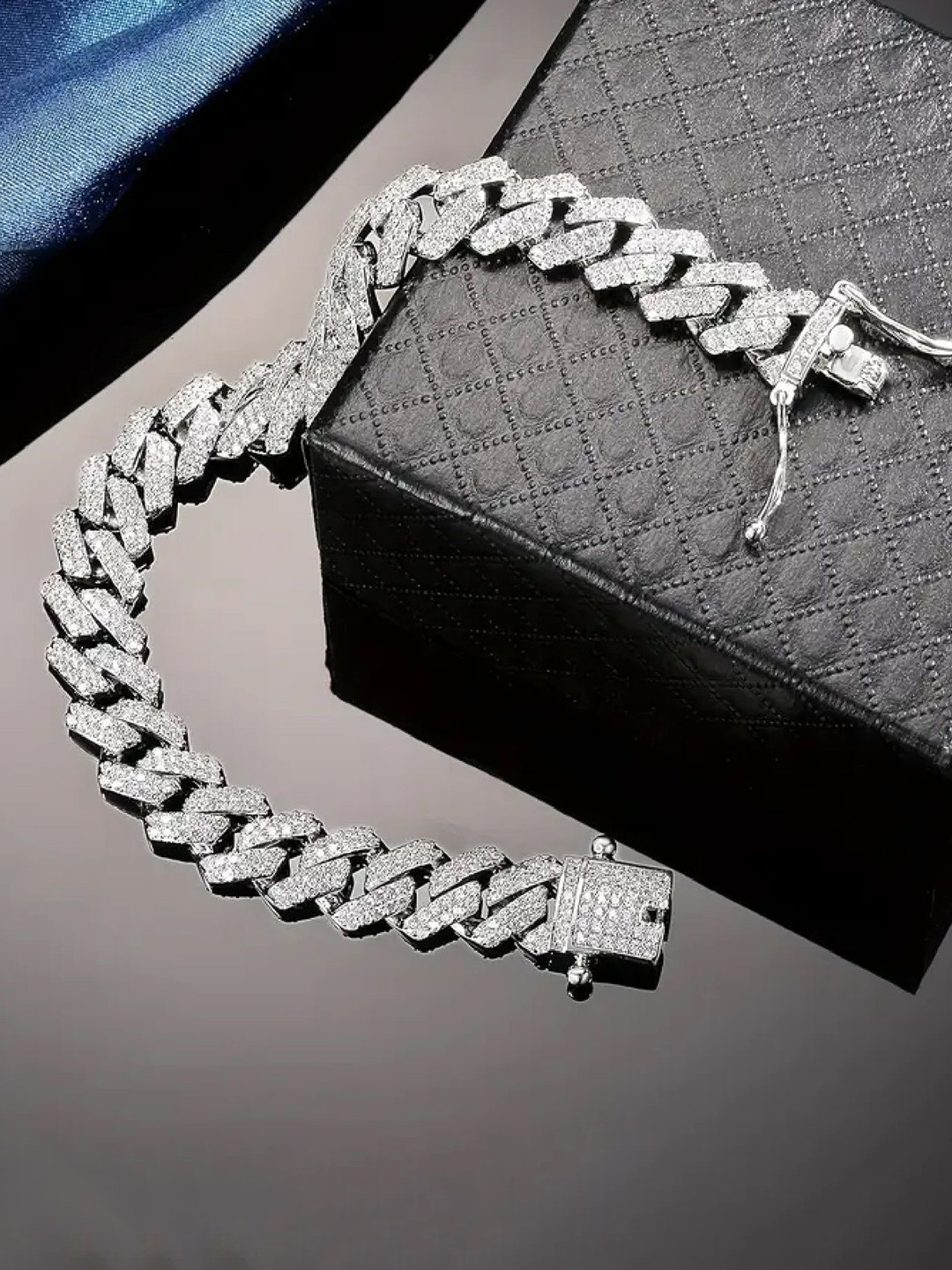 Crazy Fashion Silver-Plated Stainless Steel Cubic Zirconia Link Bracelet