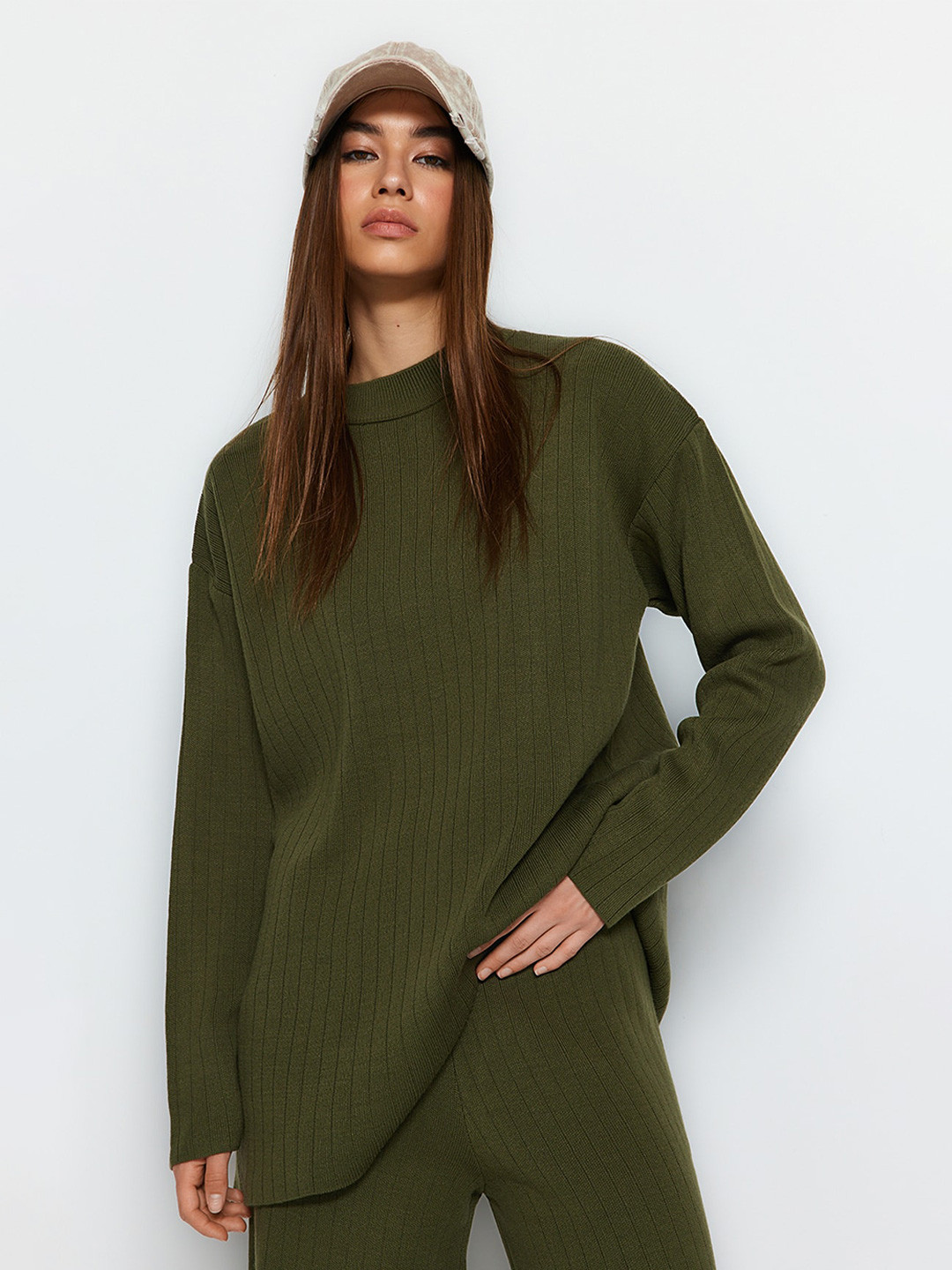 Trendyol Ya Yeil High Neck Long Sleeves Sweater With Trousers