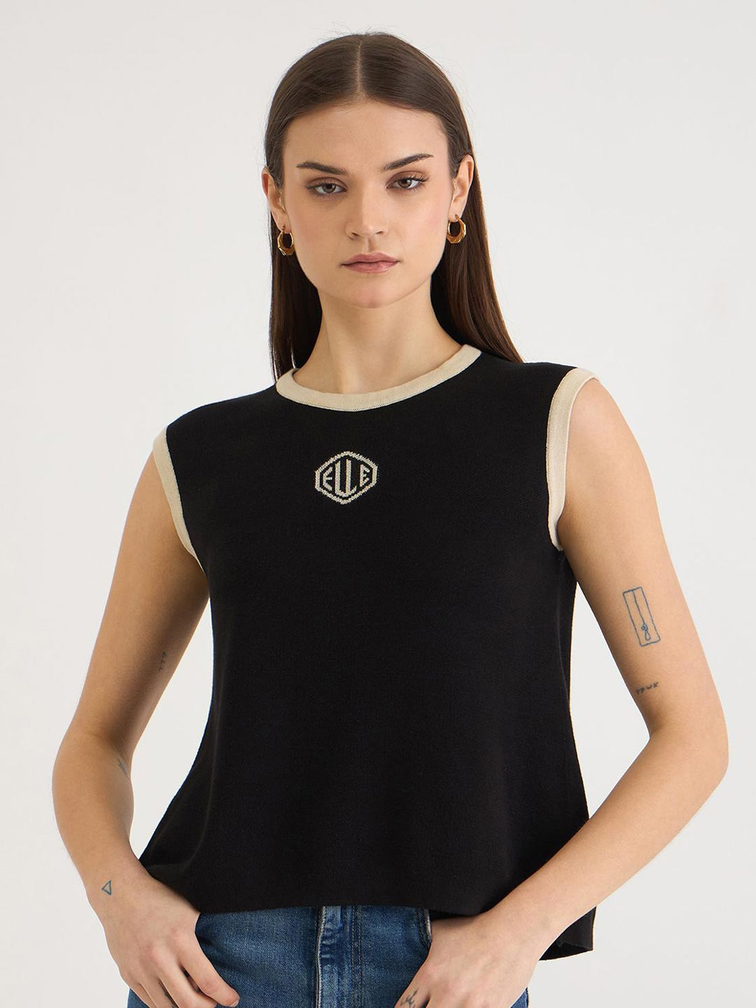 Elle Women Contrast Colourblocking Relaxed Fit Regular Top