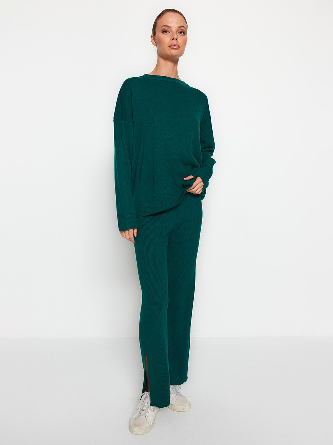 Trendyol Zmrt Yeili Long Sleeves Sweater With Trousers