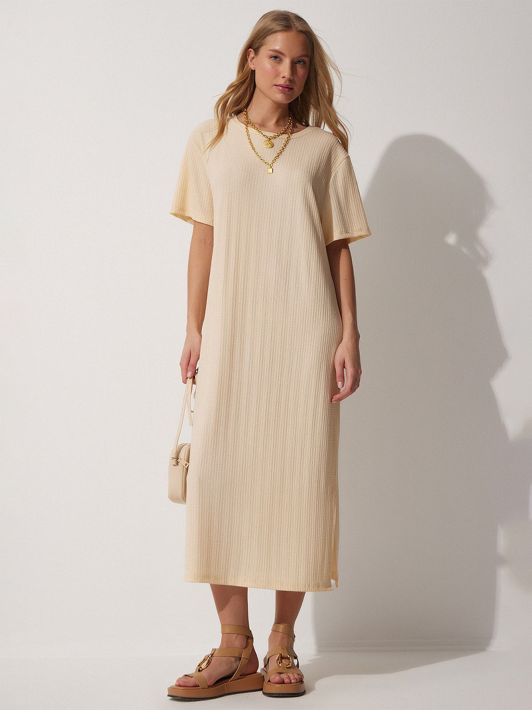 Happiness istanbul Krem Women Self Design A-Line Round Neck Midi Dress