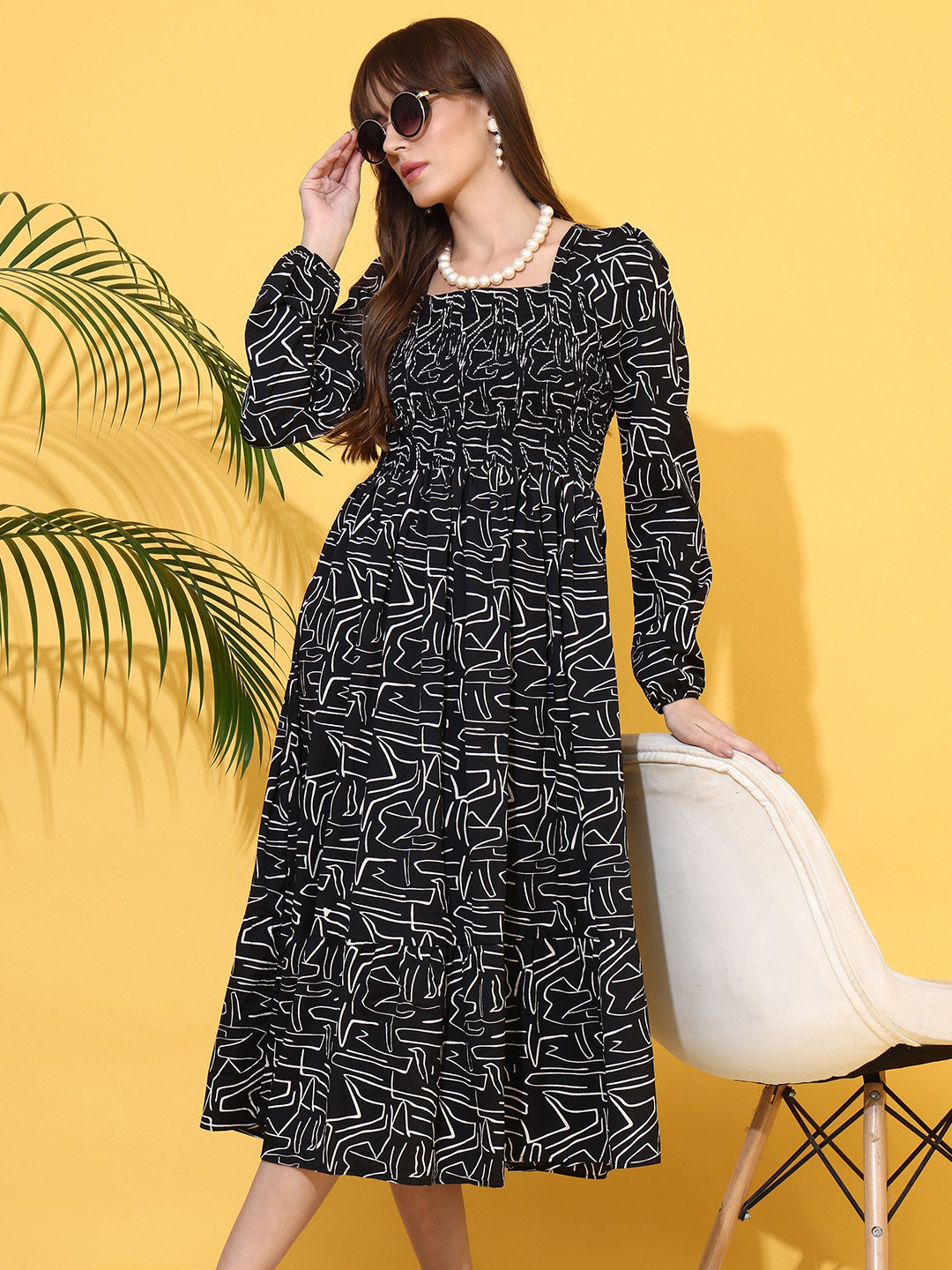 De La Moda Print Crepe Fit & Flare Midi Dress