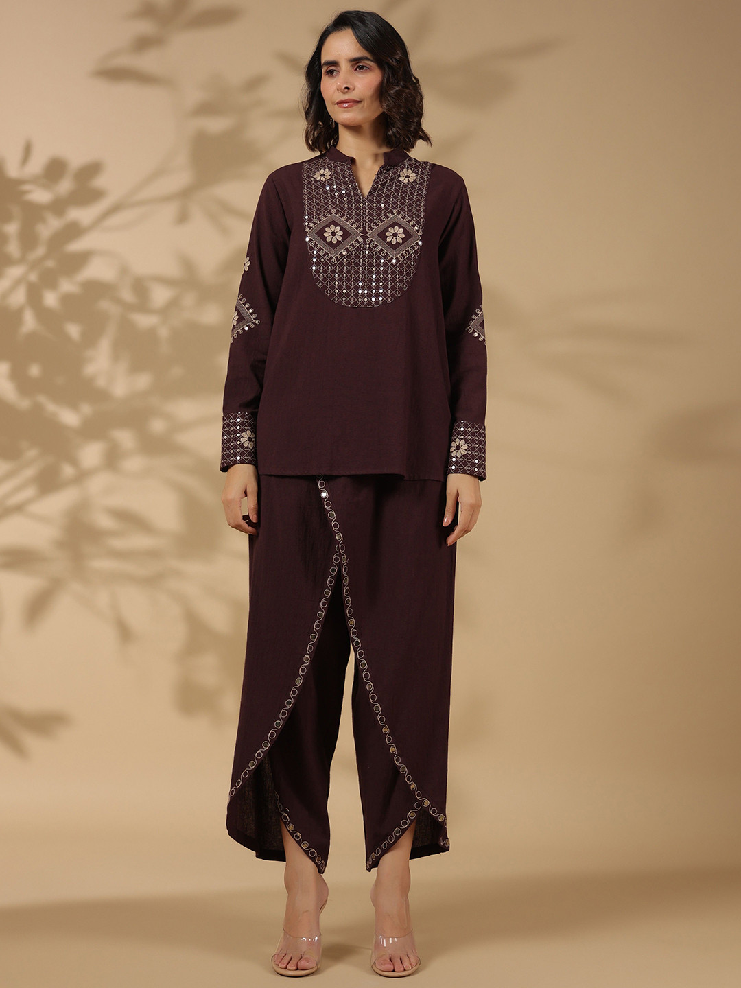 STIL O STITCH Embellished Mandarin Collar Tunic & Dhoti Pants