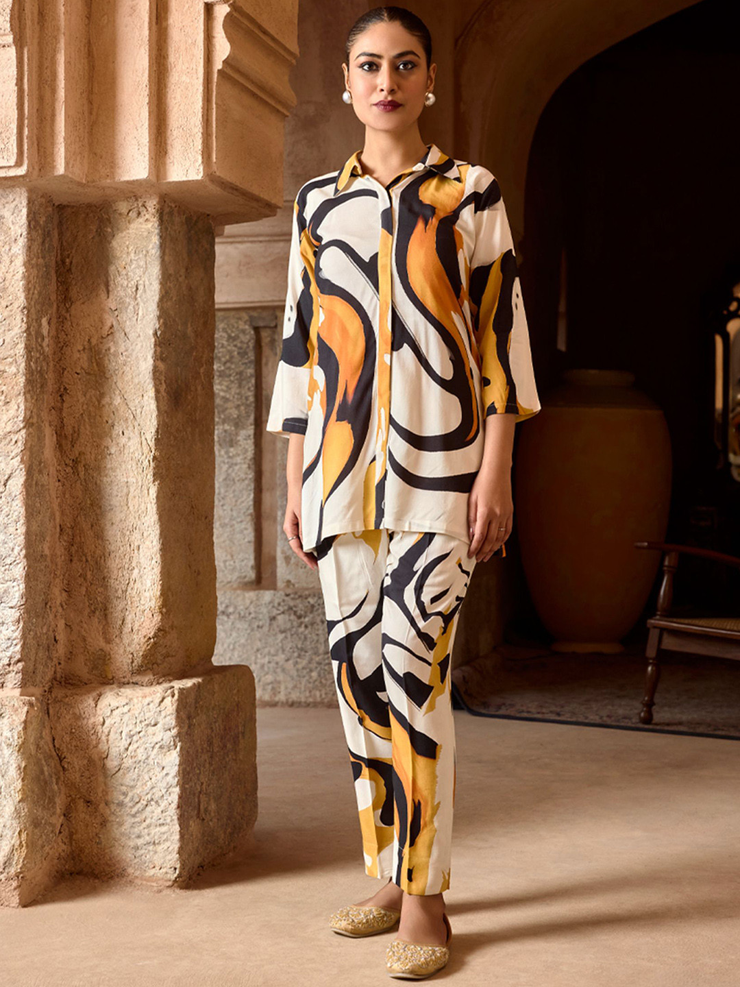 WOMEN PLUS Safar Spring Summer 2025 Digitally Printed Tunic With Trouser Co-Ords Set