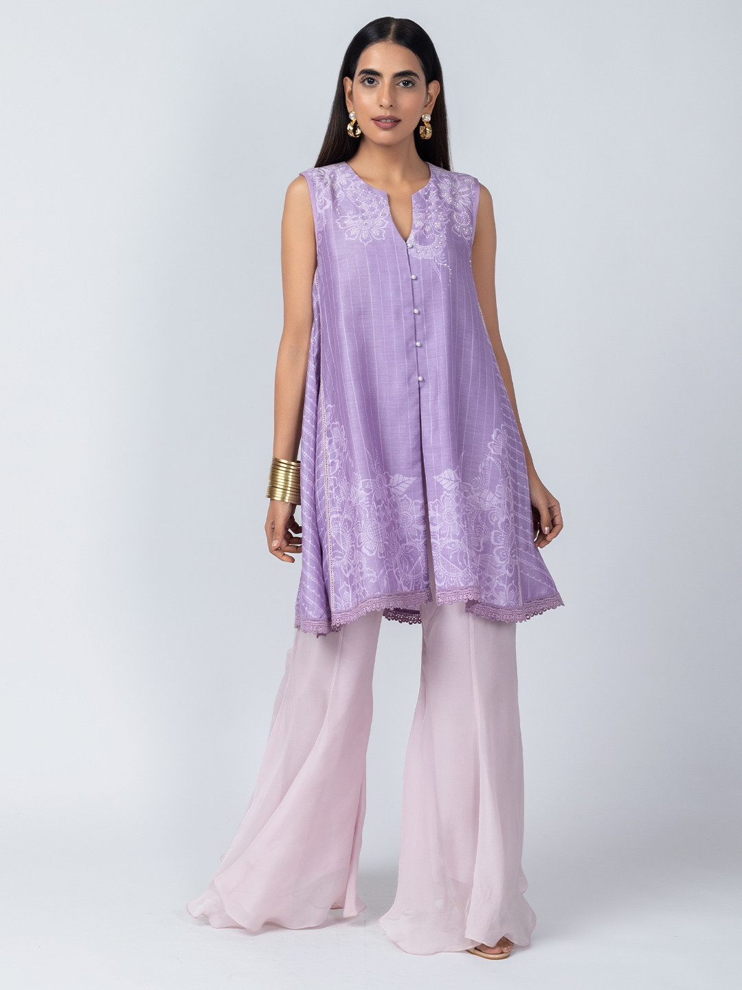 Label Naariti Floral Printed Notch Neck Beads And Stones A-Line Kurti With Sharara