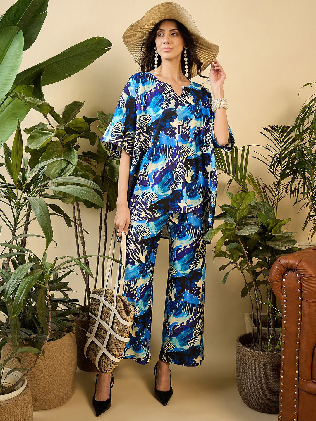 MABISH by Sonal Jain Anti Fit Kaftan Top With Pants Abstract Brush Stroke Print