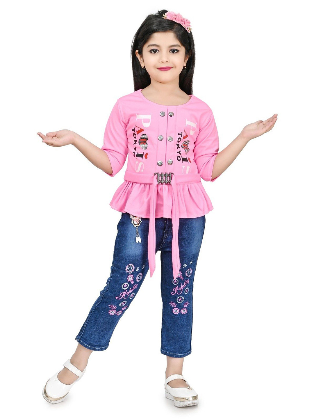 JIYAN FASHION WORLD Girls Printed Round Neck Top With Trouser