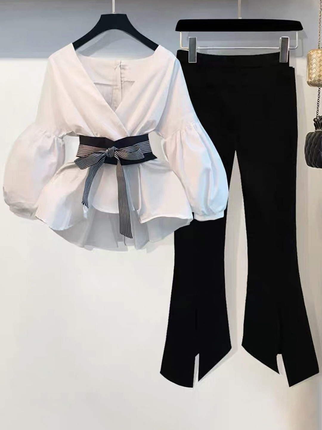 Miss Mosa By Akanksha  Luxury Bubble Sleeves Pure Cotton Tunic With Pants Co-Ords