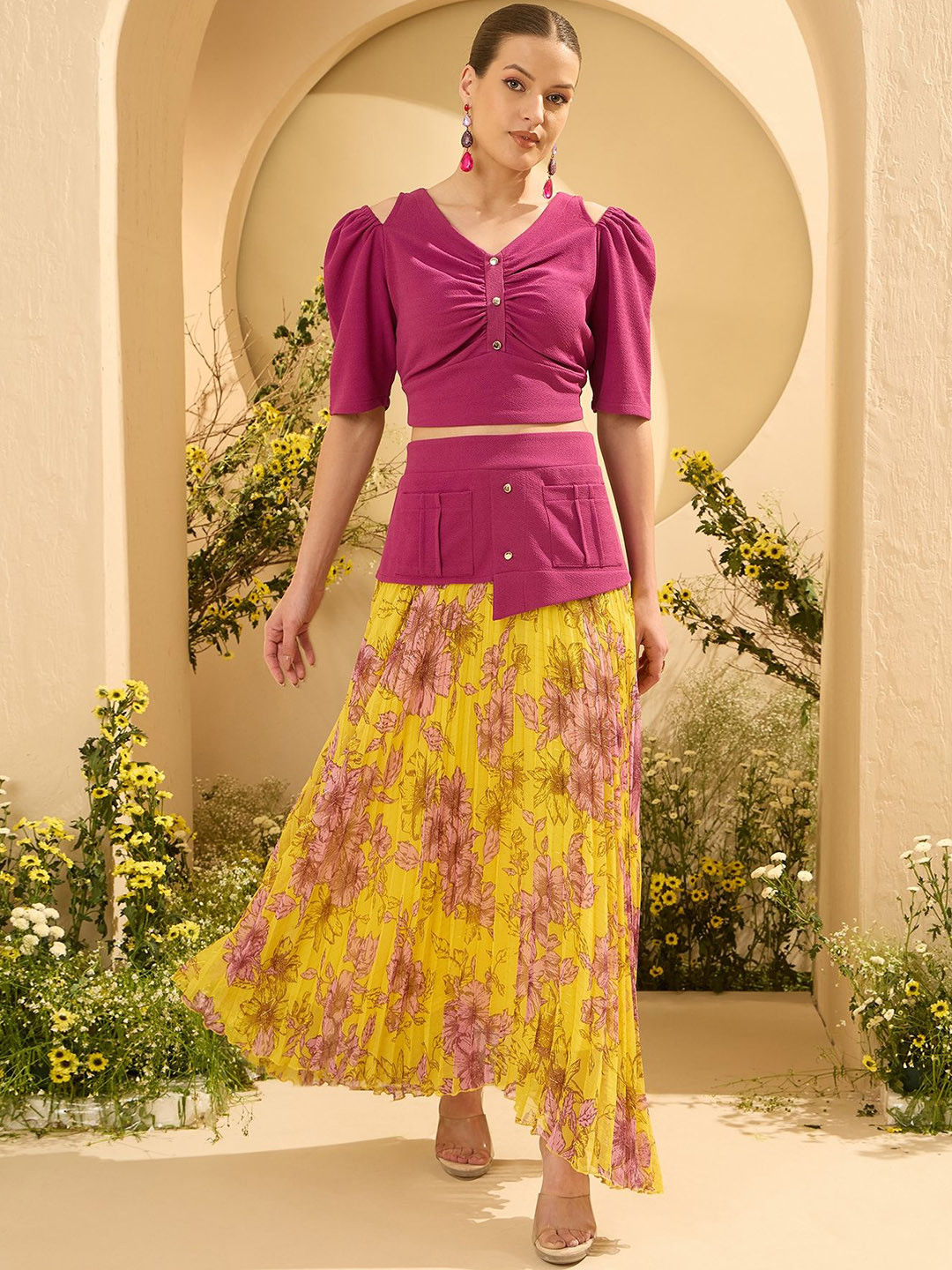 Antheaa Short Sleeves Crop Top With Skirt