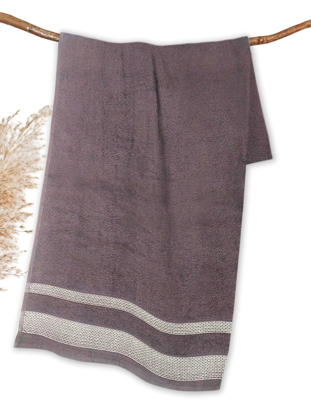 Myntra Elegant Homes Purple And White 500 GSM Cotton Bath Towel