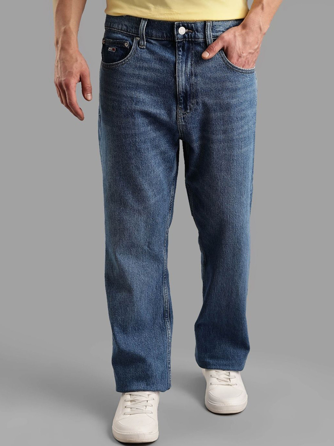 Tommy Hilfiger Men Light Fade Jeans