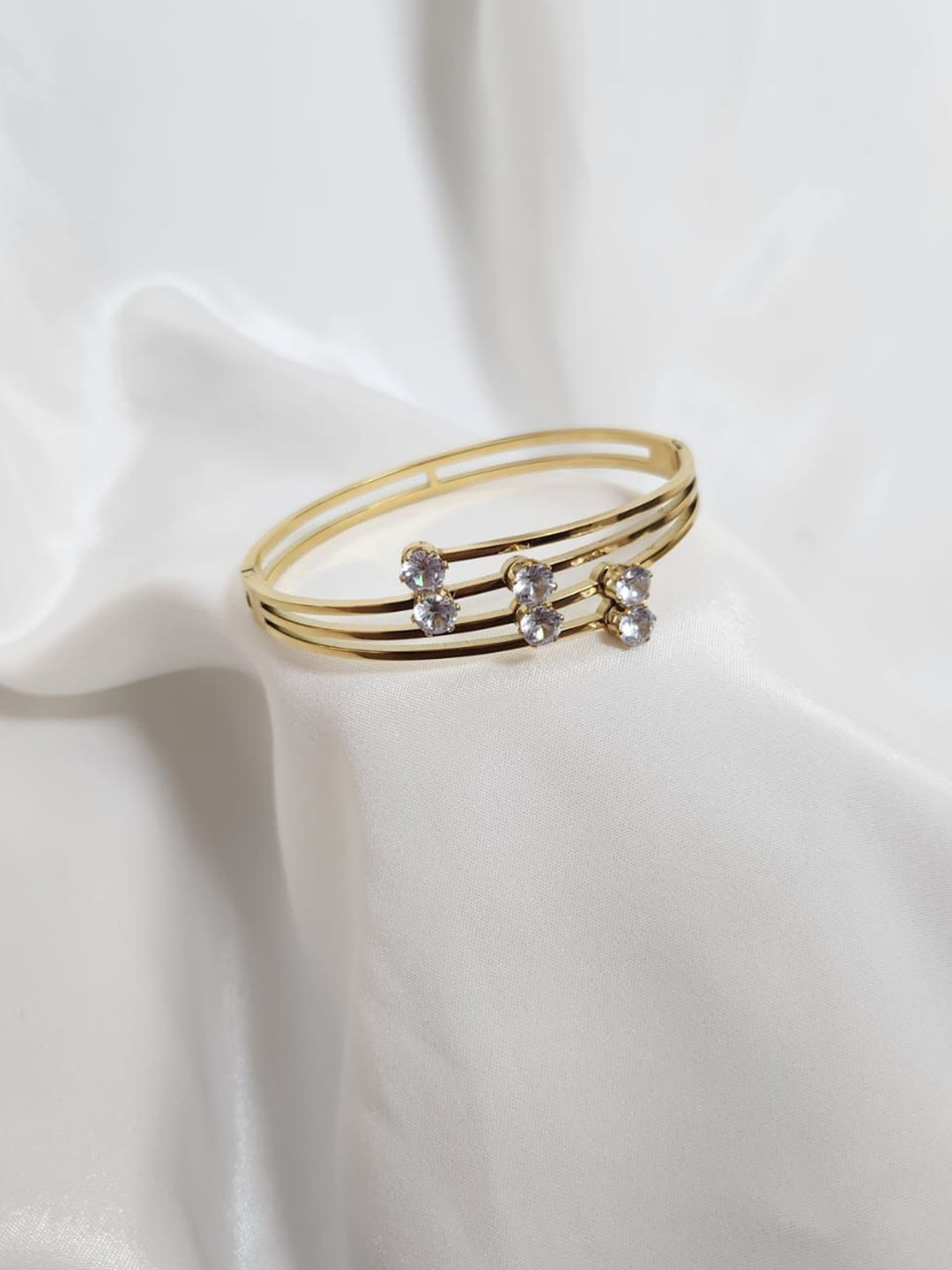 Piu Jewels Gold-Plated Stainless Steel Artificial Stones Studded Antique Kada Bracelet