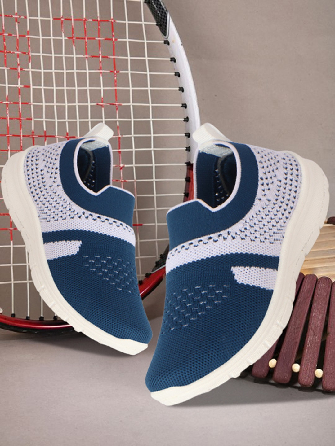 YK Girls Woven Design Slip-On Sneakers