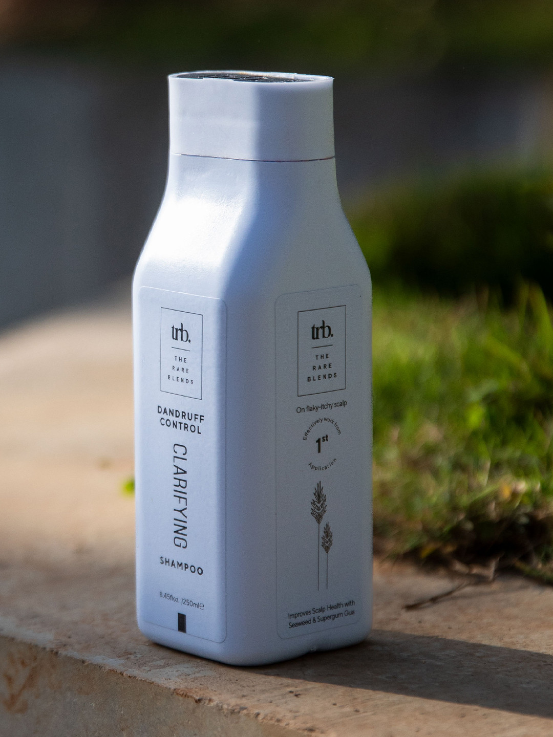 The Rare Blends Dandruff Control Clarifying Shampoo With Seaweed - 250 ml