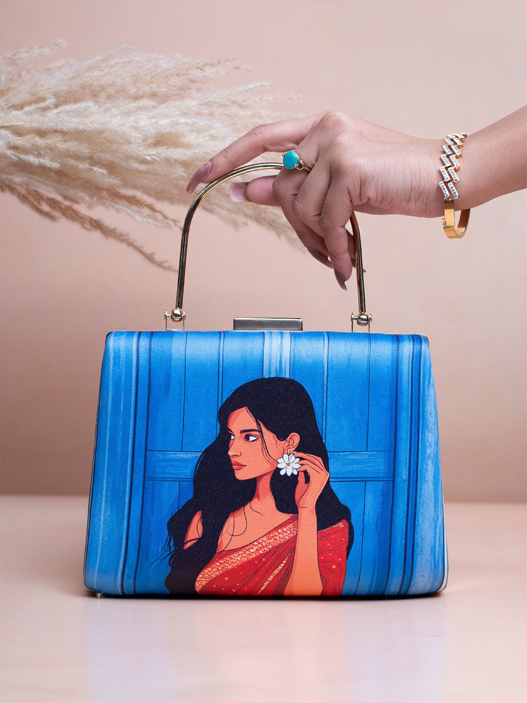ARTKLIM Women Portrait Printed Box Clutch