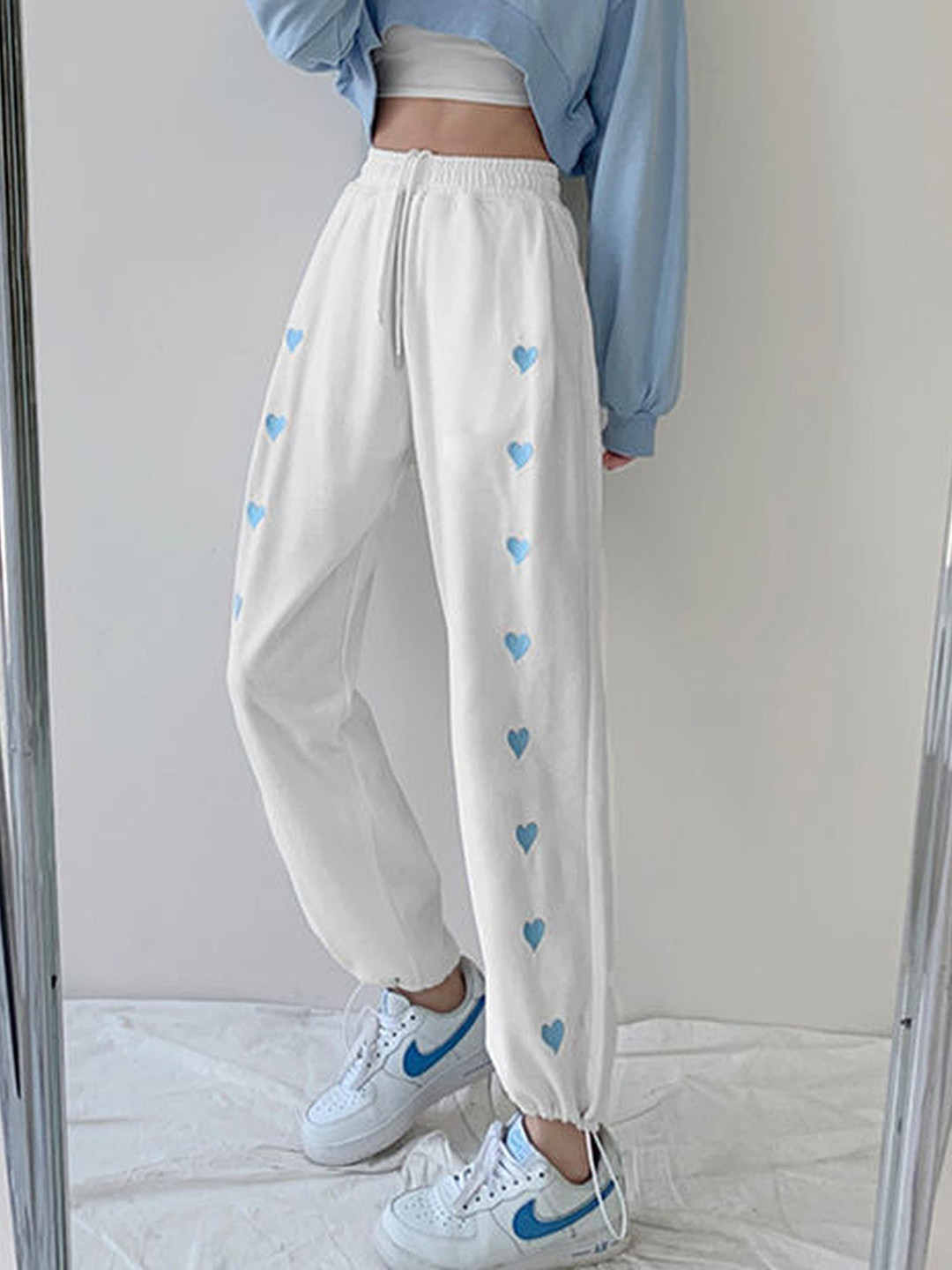 Outzidr Women Heart Printed Joggers