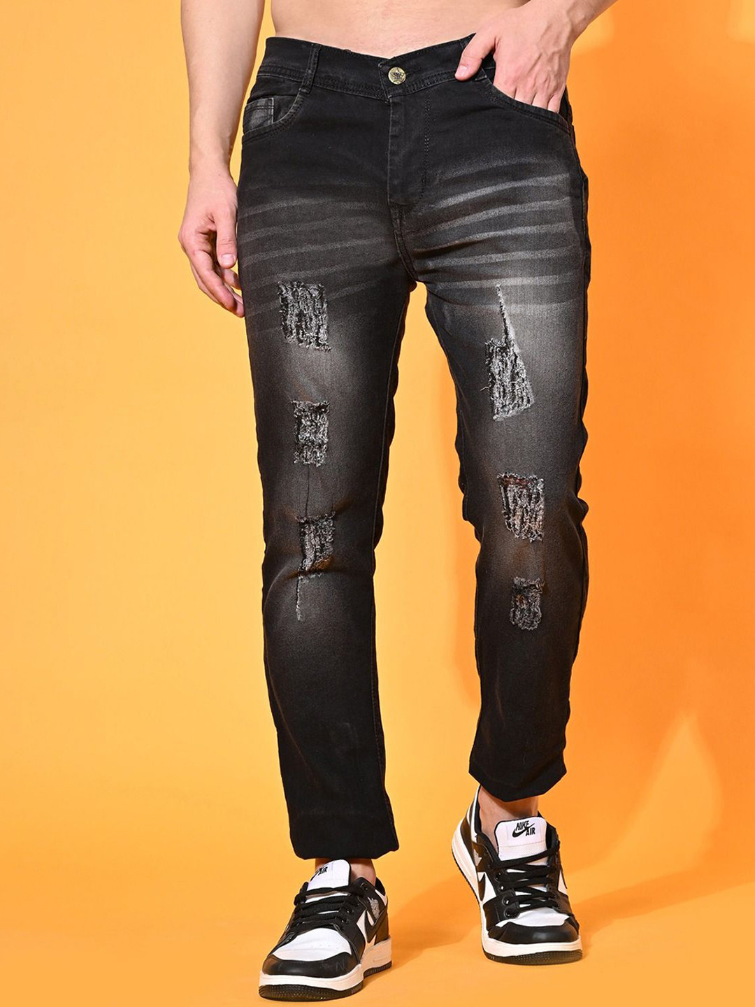 LINARIA Men Cotton Classic Heavy Fade Highly Distressed Low-Rise Straight Fit Jeans